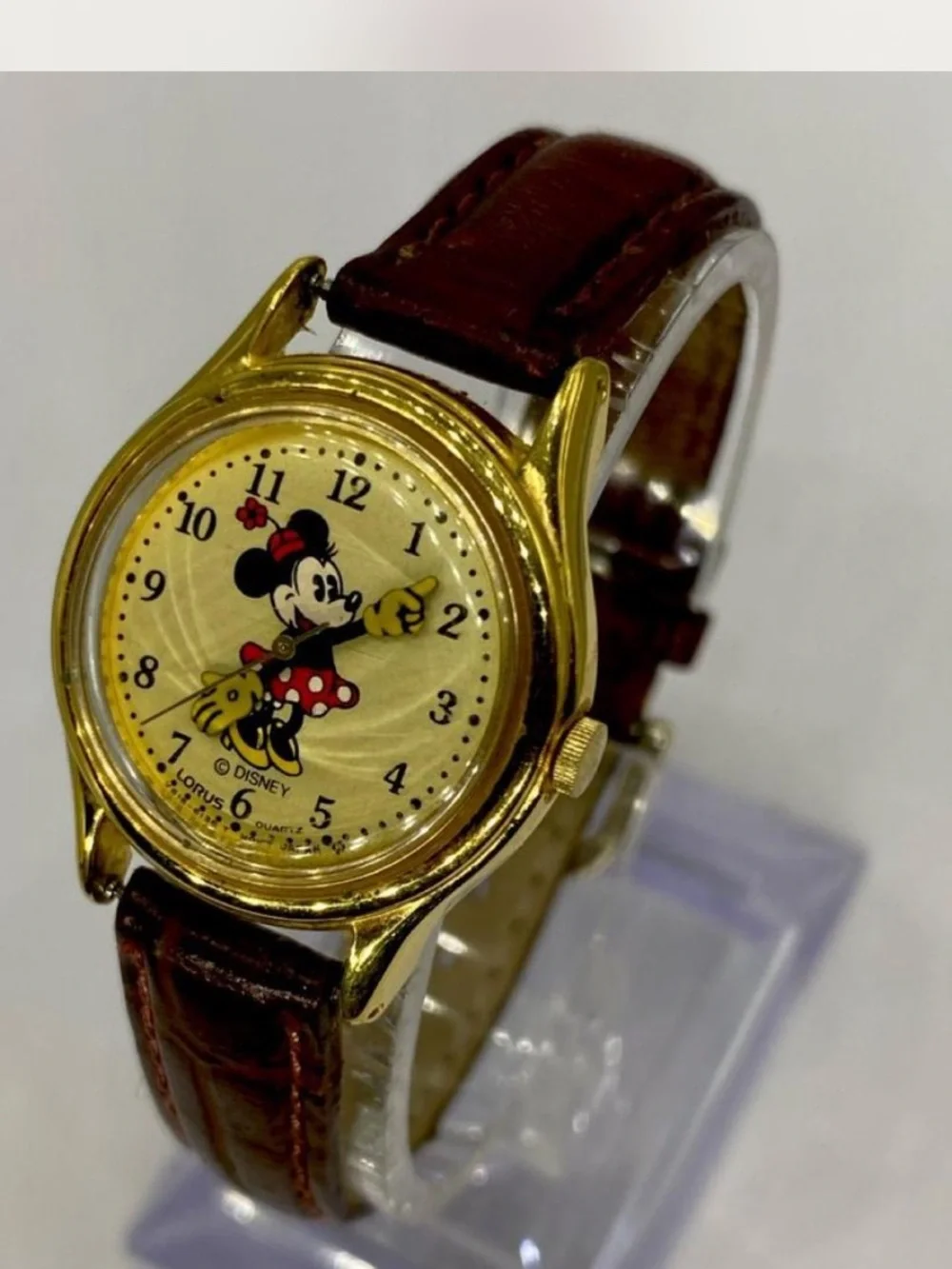 *** Disney ^^^ Minnie Mouse Gold-Tone Watch / Tan Leather Strap * Collectors ^^
